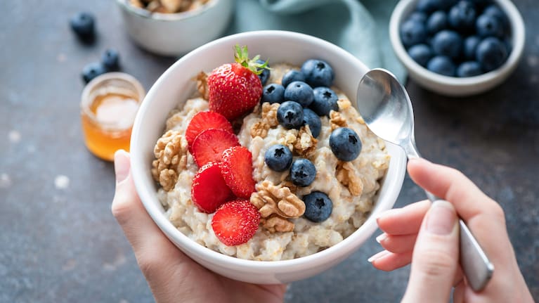 Oats are a great breakfast option for many. 