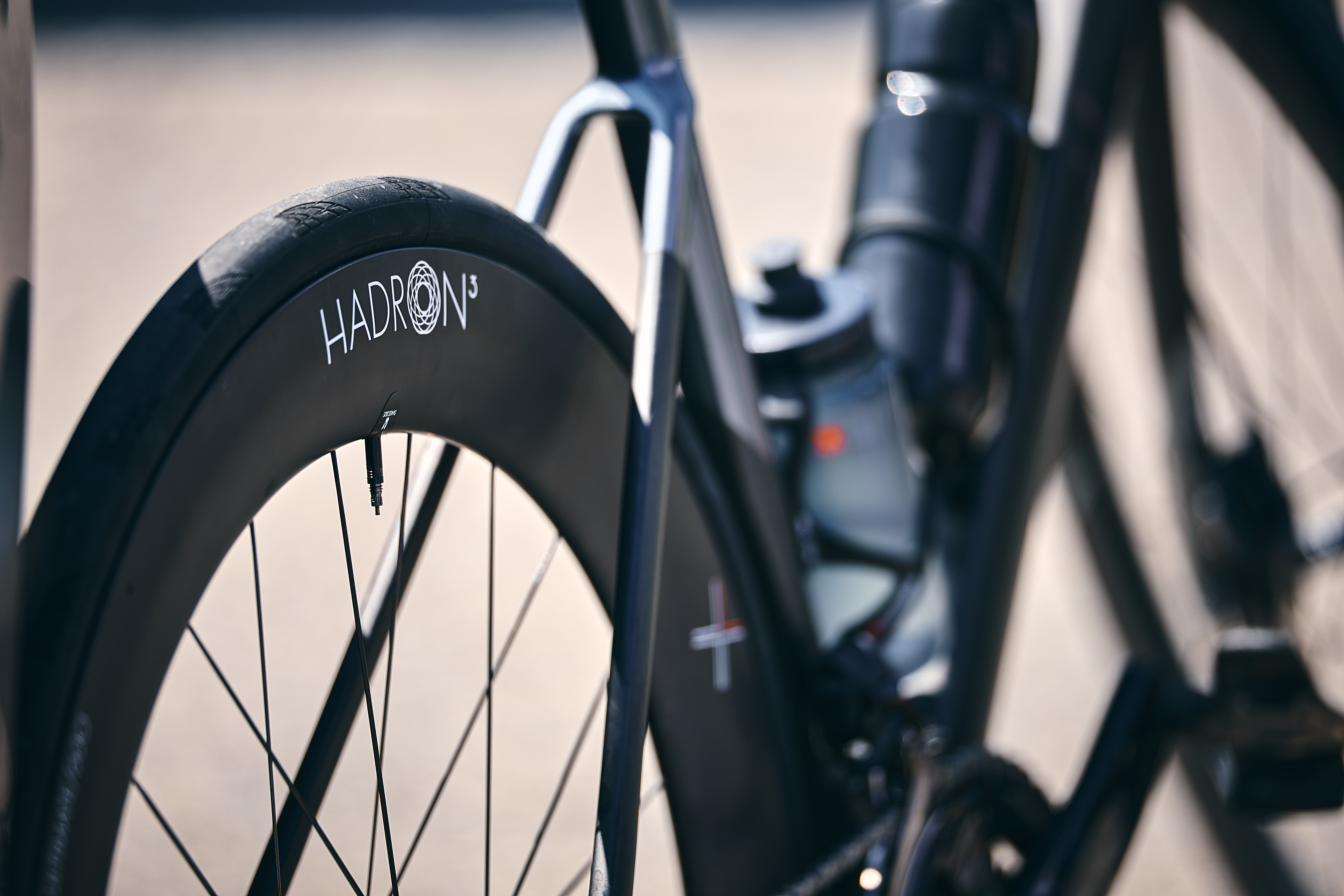 Swiss Side Hadron 3 wheels