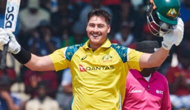 Renshaw strikes maiden ODI ton as Australia post 8-294