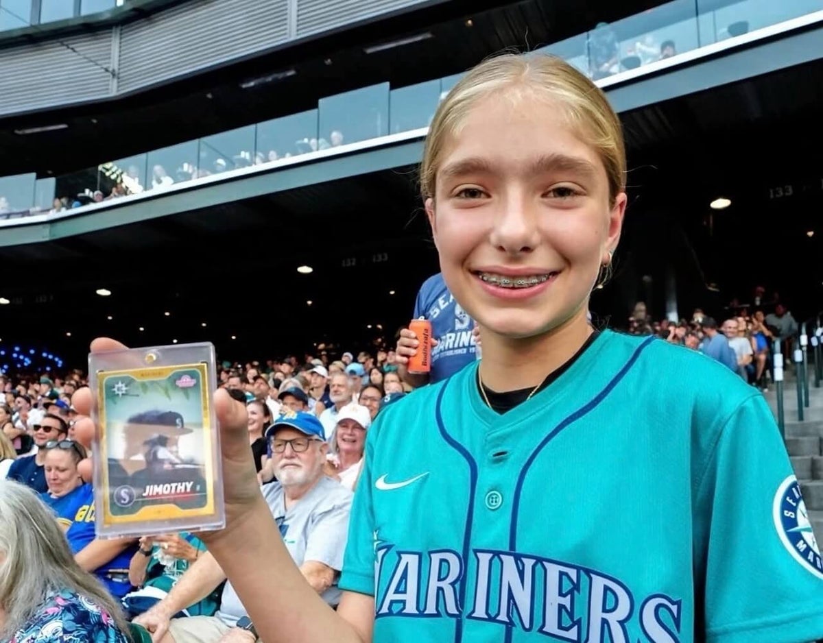 Thirteen-year-old girl sells Mariners’ ‘Jimothy the raccoon’ giveaway card for $20,100