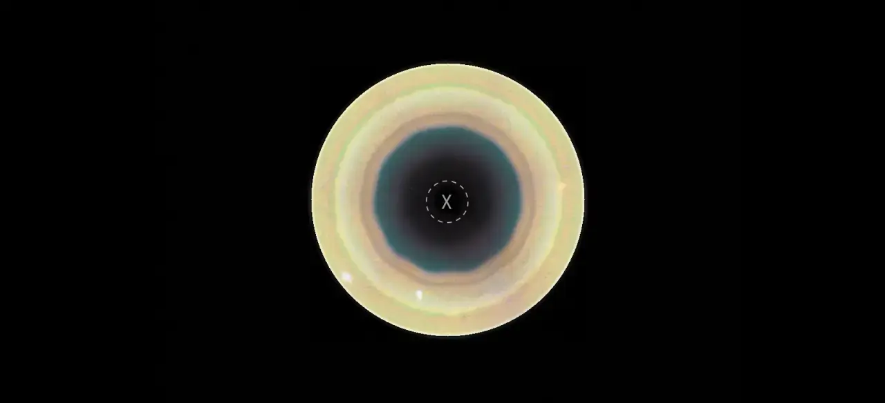 A new geometric atmospheric structure has been identified at Saturn's south pole.