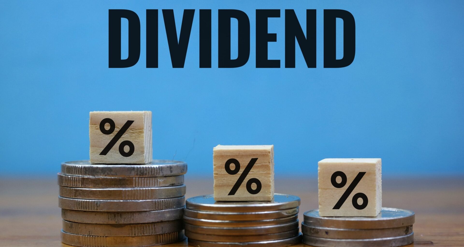 Which Pays More for Life: A $640,000 Annuity or a $640,000 Dividend Portfolio?