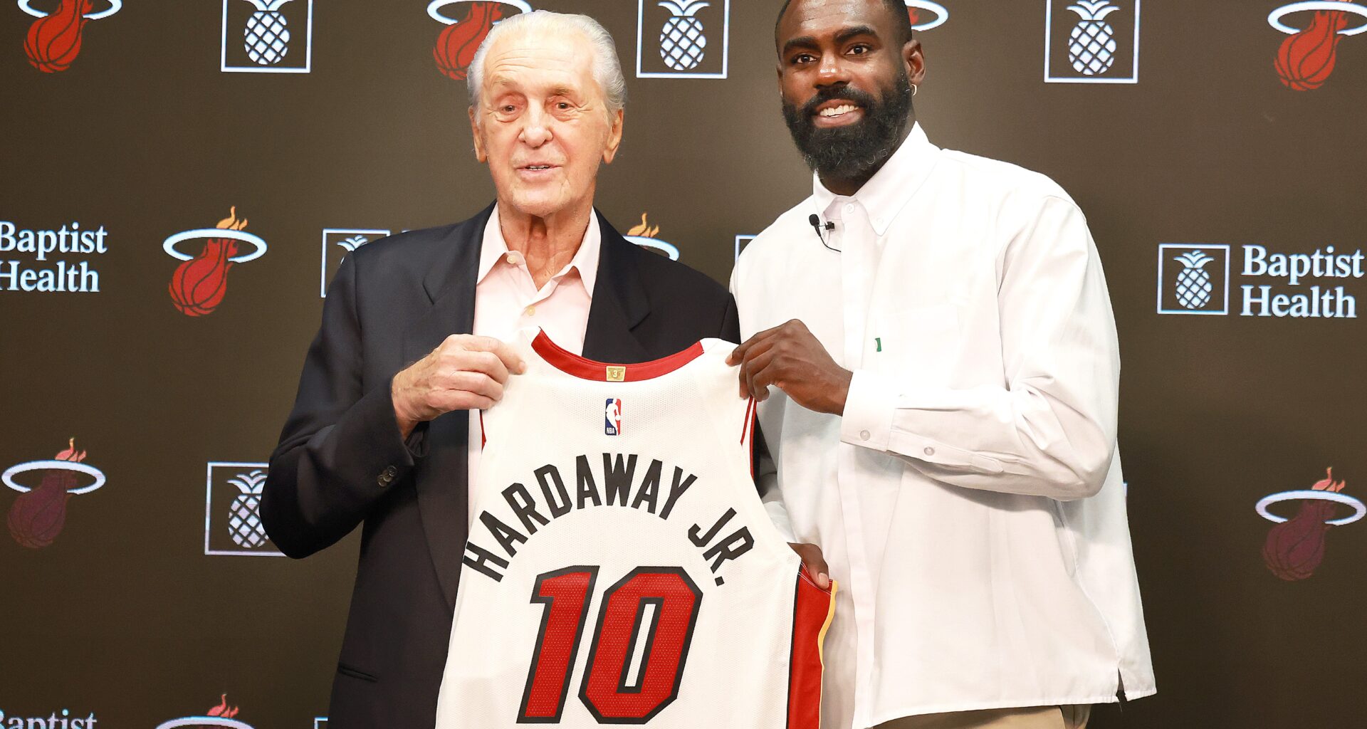 Will offseason bonding pay dividends for the Miami Heat?