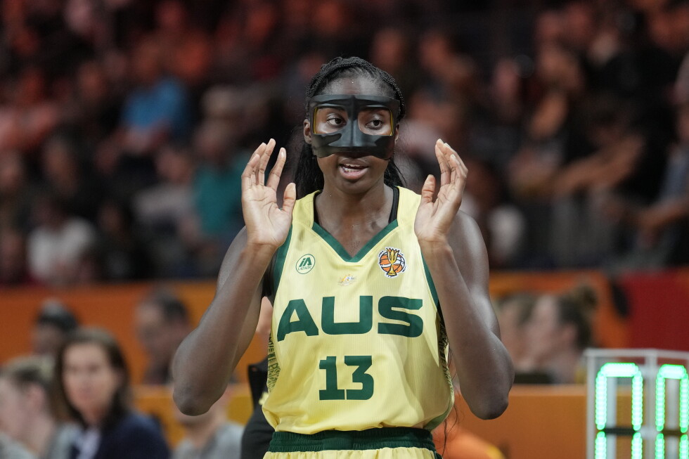 Fire alarm forces 2 a.m. evacuation at Women's Basketball World Cup teams' hotel