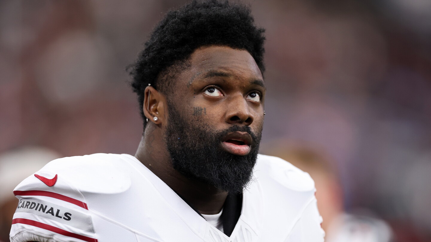Brian Gutekunst: Talks with Cardinals about Josh Sweat never happened