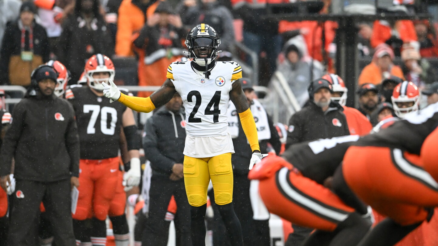 With Joey Porter Jr.'s status unclear, Steelers elevate CB Doneiko Slaughter