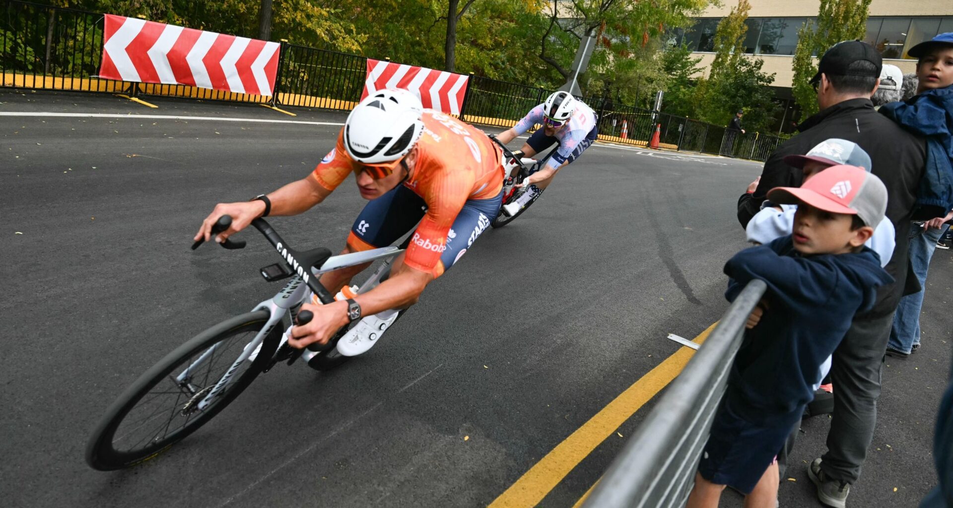 'Racing without earpieces always makes for the best races' - Mathieu van der Poel nabs bronze in chaotic Worlds road race in Montreal