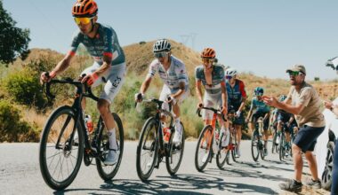 Onley retains white jersey ahead of Vuelta finale