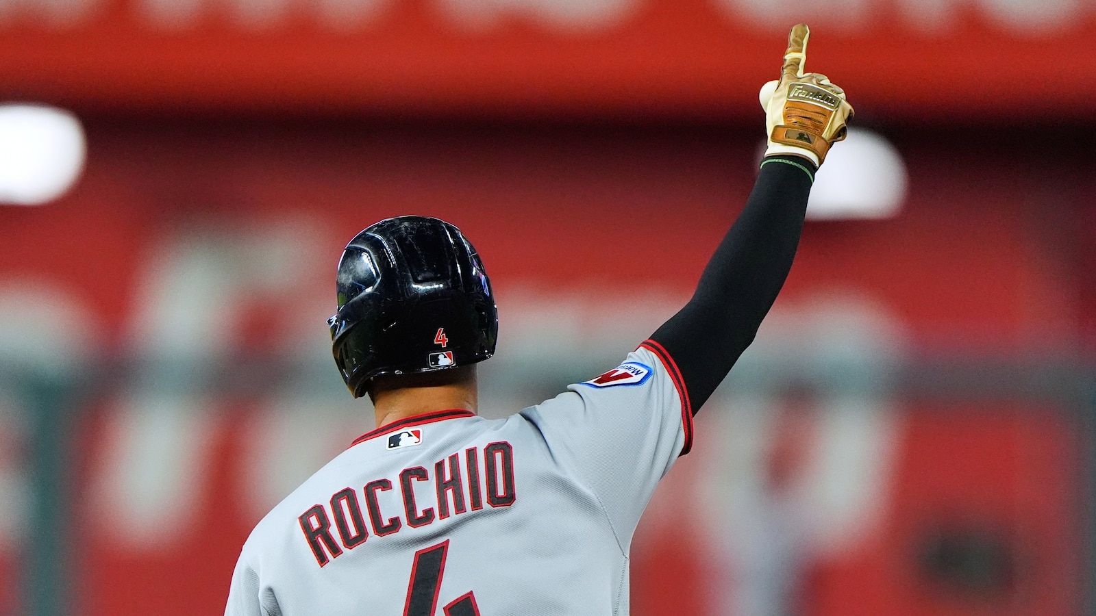 Guardians clinch their 3rd straight AL Central crown with an 11-5 win over the Royals
