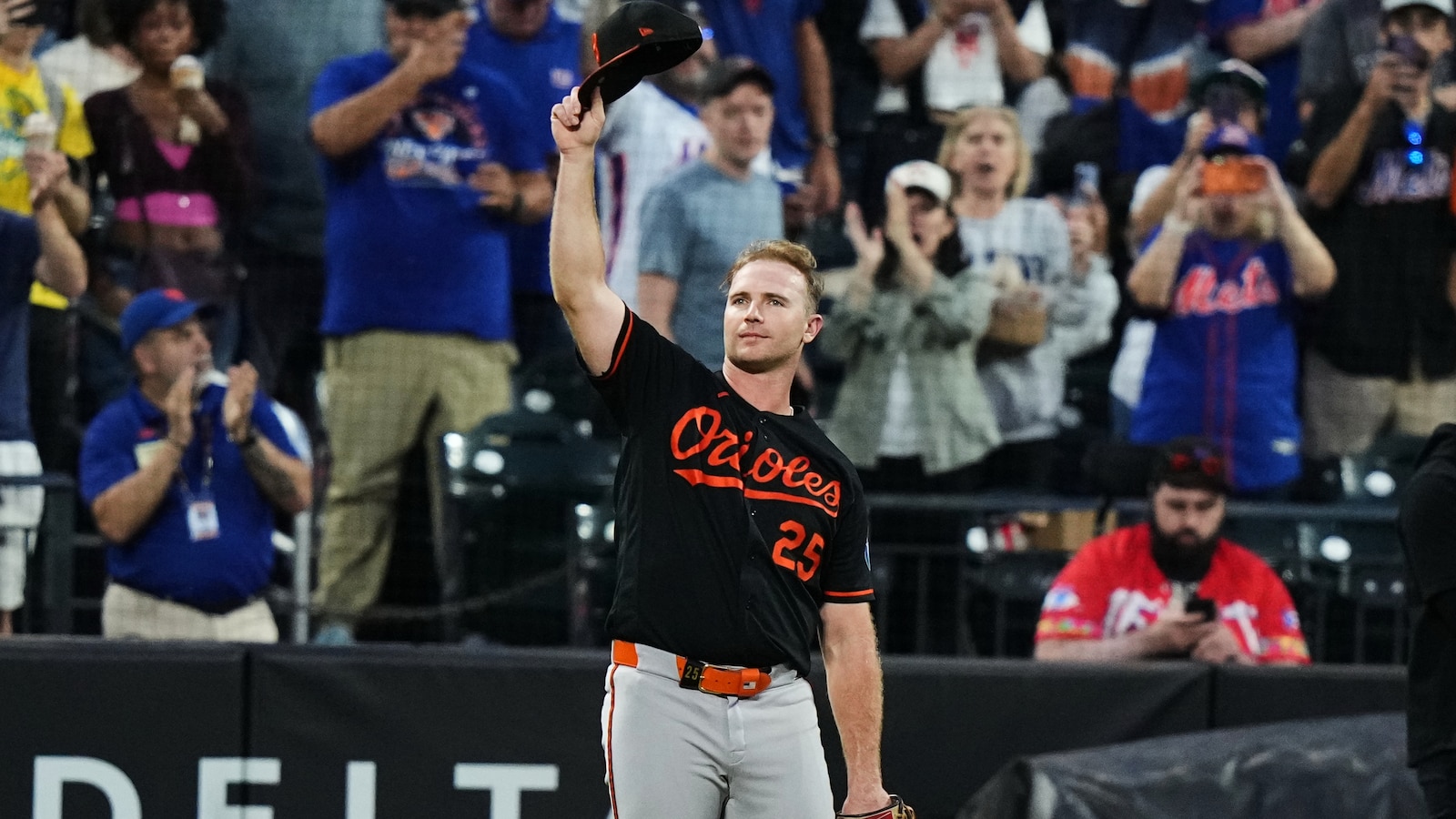 Pete Alonso receives thunderous ovations from Mets fans in return to Citi Field with Orioles