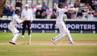 England overcomes early scare to win 3rd cricket test against Pakistan and sweep series