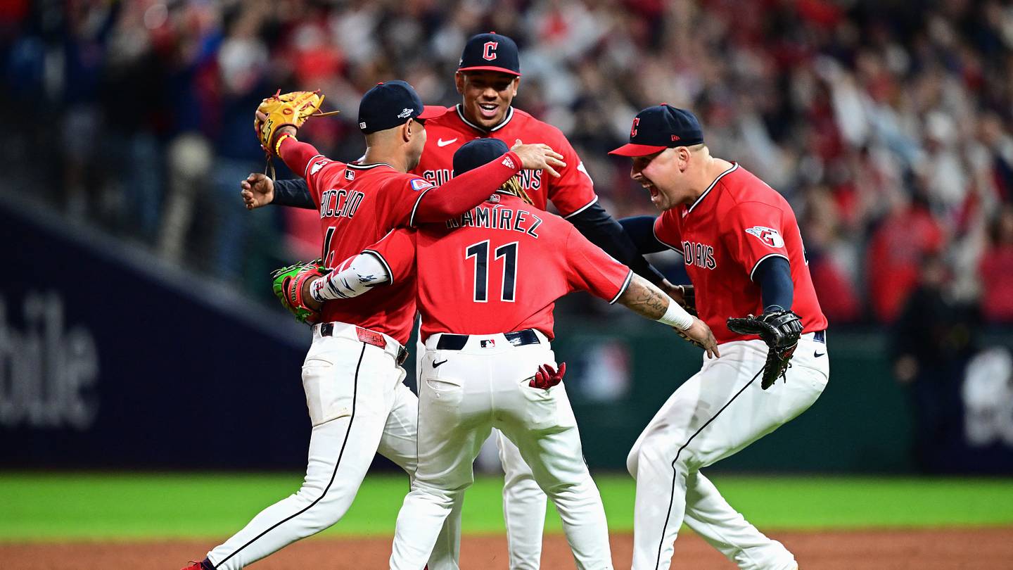 A Cardinals Fan's Guide to the ALCS: Who Should You Root For?