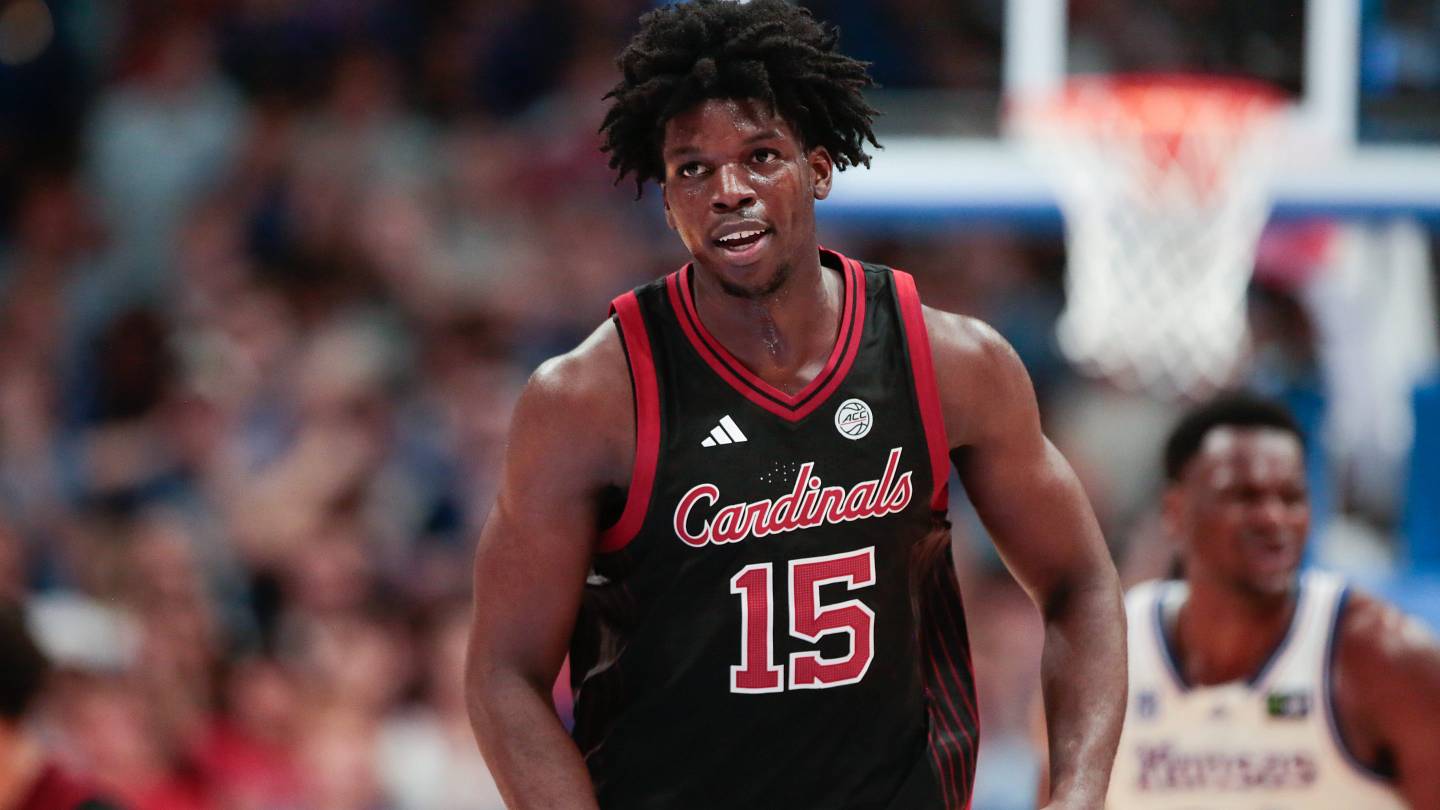 Potential First-Round Picks Shine in Recent College Basketball Exhibitions