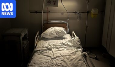 Former patients report assaults inside Queensland's locked mental health wards
