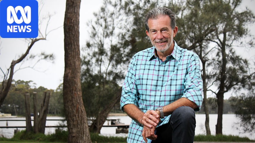 Veteran news anchor Richard Morecroft dies, aged 70, after cancer diagnosis