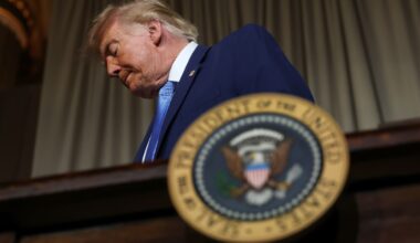 Trump administration starts sending $500 Obamacare refund checks