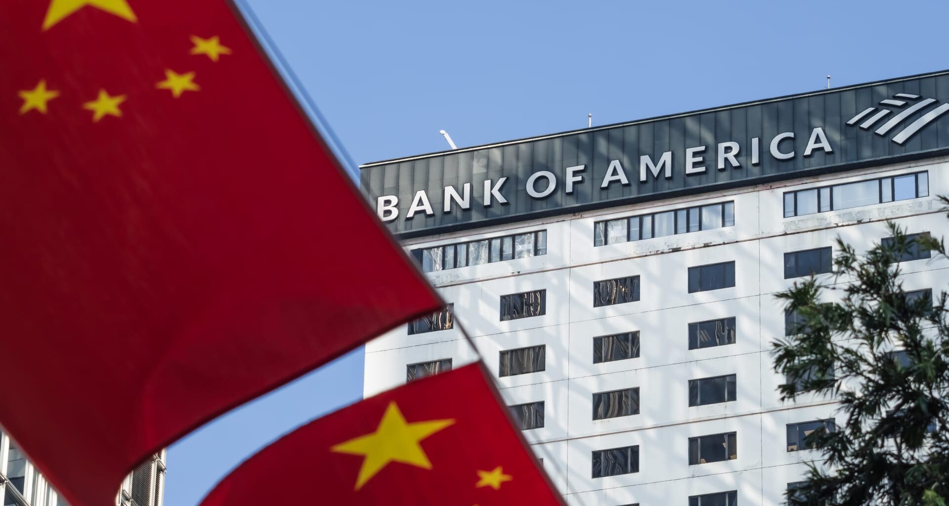 China's rich turn to U.S. banks as Beijing scrutinizes offshore wealth