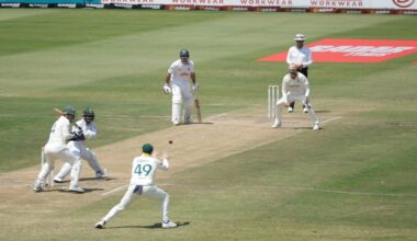 Smith breaks fielding record as Australia take control of 1st Test