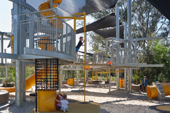 The playground, designed by Urbis in collaboration with Playscape Creations and Epoca Constructions, pays homage to the former water treatment plant.
