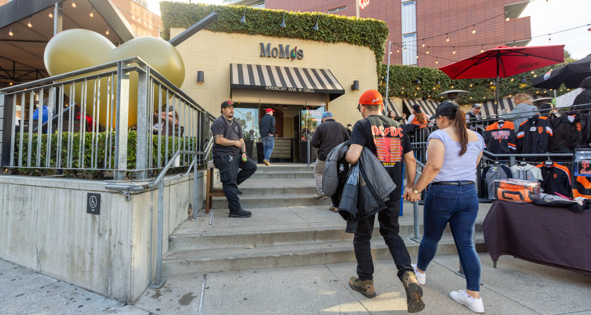 Momo's: 80% of annual revenue would be jeopardized by long MLB lockout