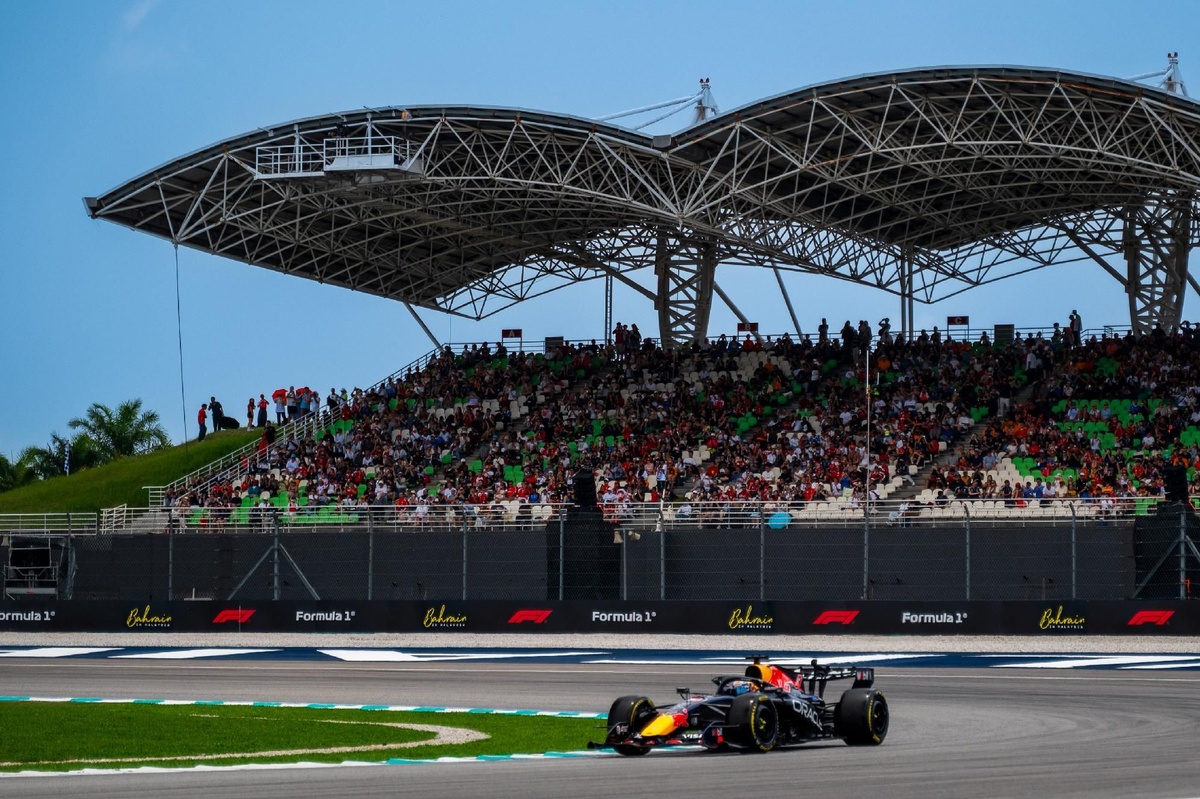 How Verstappen’s two subtly different laps beat Hamilton in Bahrain GP in Malaysia qualifying