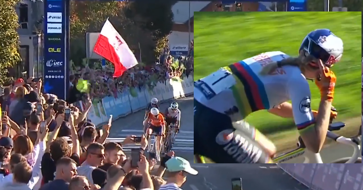 Why did Vollering and Pieterse tap their helmets in celebration?
