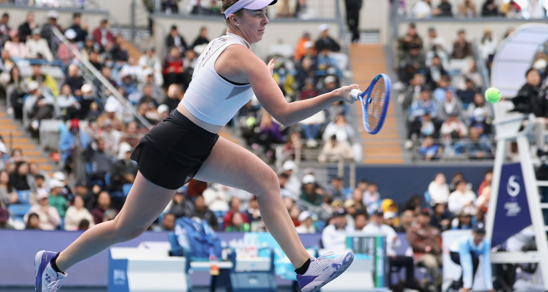 Noskova, Andreeva stay in control, dodge Beijing upsets