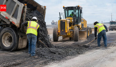 In 1974, Houston replaced most of an asphalt road base with incinerator ash; 3 years later, the 89% waste mix was performing almost like conventional pavement | World News