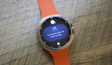 A notification on the Samsung Galaxy Watch 8 Classic.