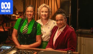 Vika and Linda Bull on their values, singing career and Paul Kelly