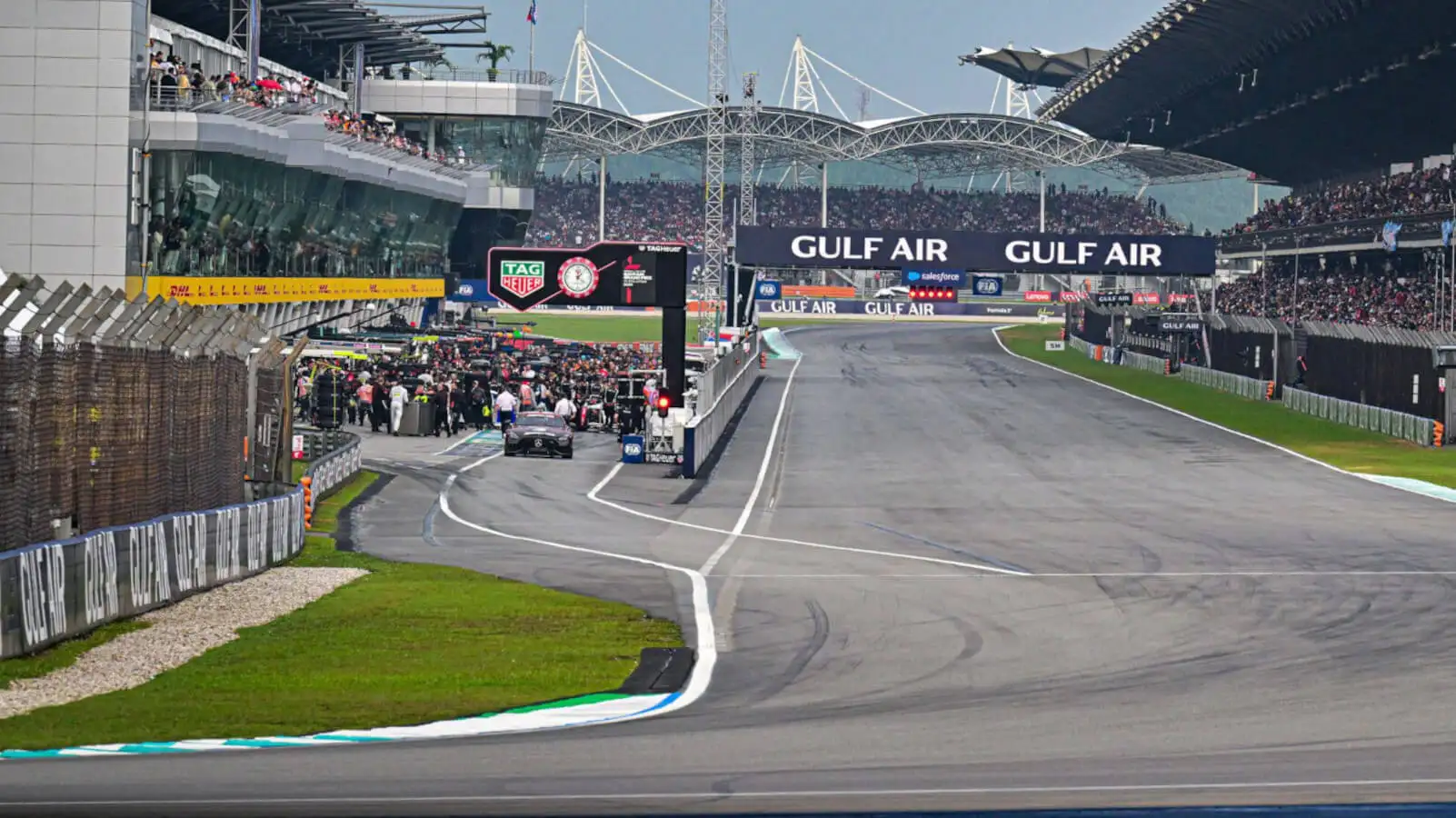 Helmut Marko drops huge F1 engine claim after Malaysia’s software chaos