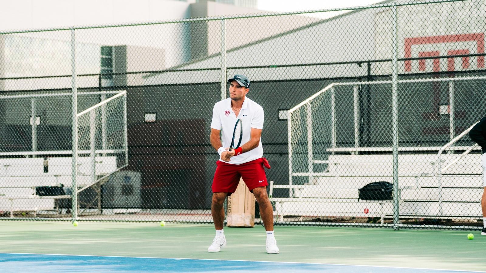 Men’s Tennis Earns 11 Wins Against Strong Competition at SJU Invitational