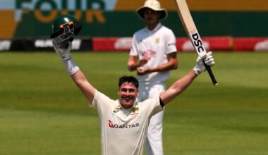 Australia vs South Africa LIVE: Renshaw passes 150, combines with Lyon for 100-run stand