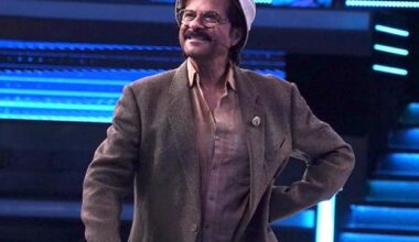 Anil Kapoor recreates his Mr. India look after 39 years on India Ke Top 1%; reveals he bought the iconic jacket from Chor Bazaar