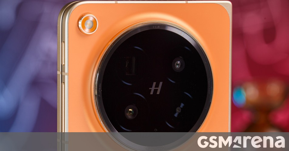 Oppo Find N7's camera and display details surface