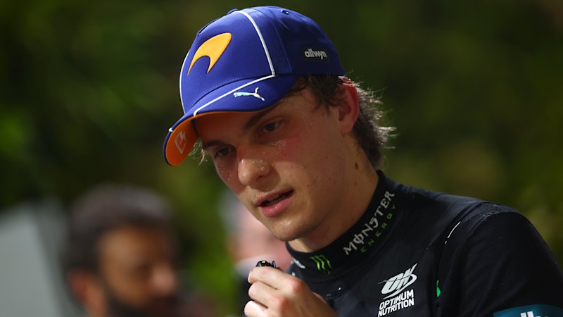 Singapore Grand Prix F1 2026 LIVE: Max Verstappen on pole, Oscar Piastri 6th on the grid after collision with teammate Lando Norris