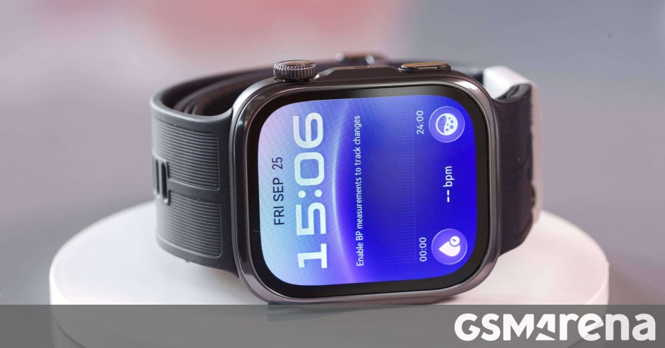 Huawei Watch D3 in for review