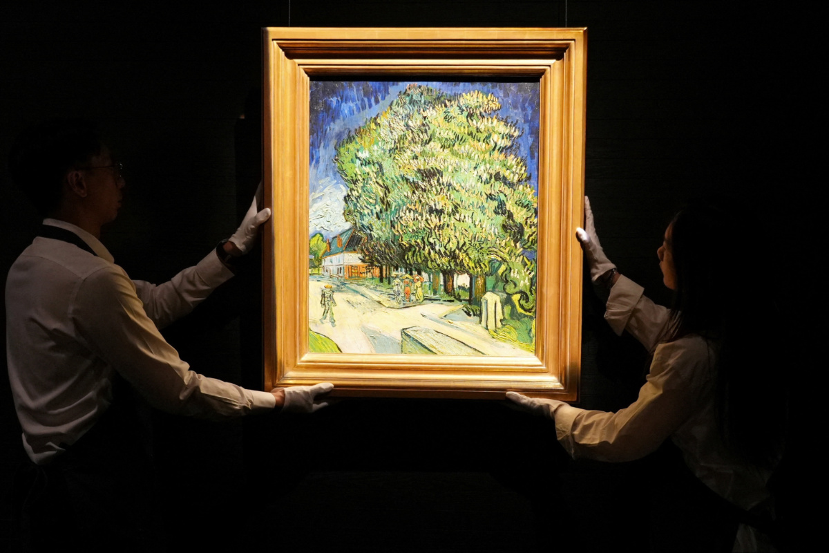 Hundreds queue in Hong Kong to glimpse Van Gogh painting unseen in public for 60 years