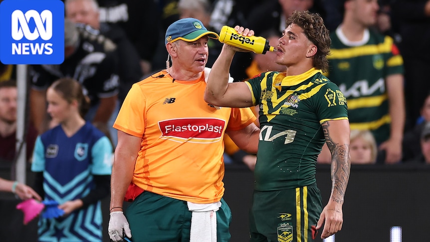 Reece Walsh vomits against Kiwis, Kalyn Ponga injured as Jack Bostock shines