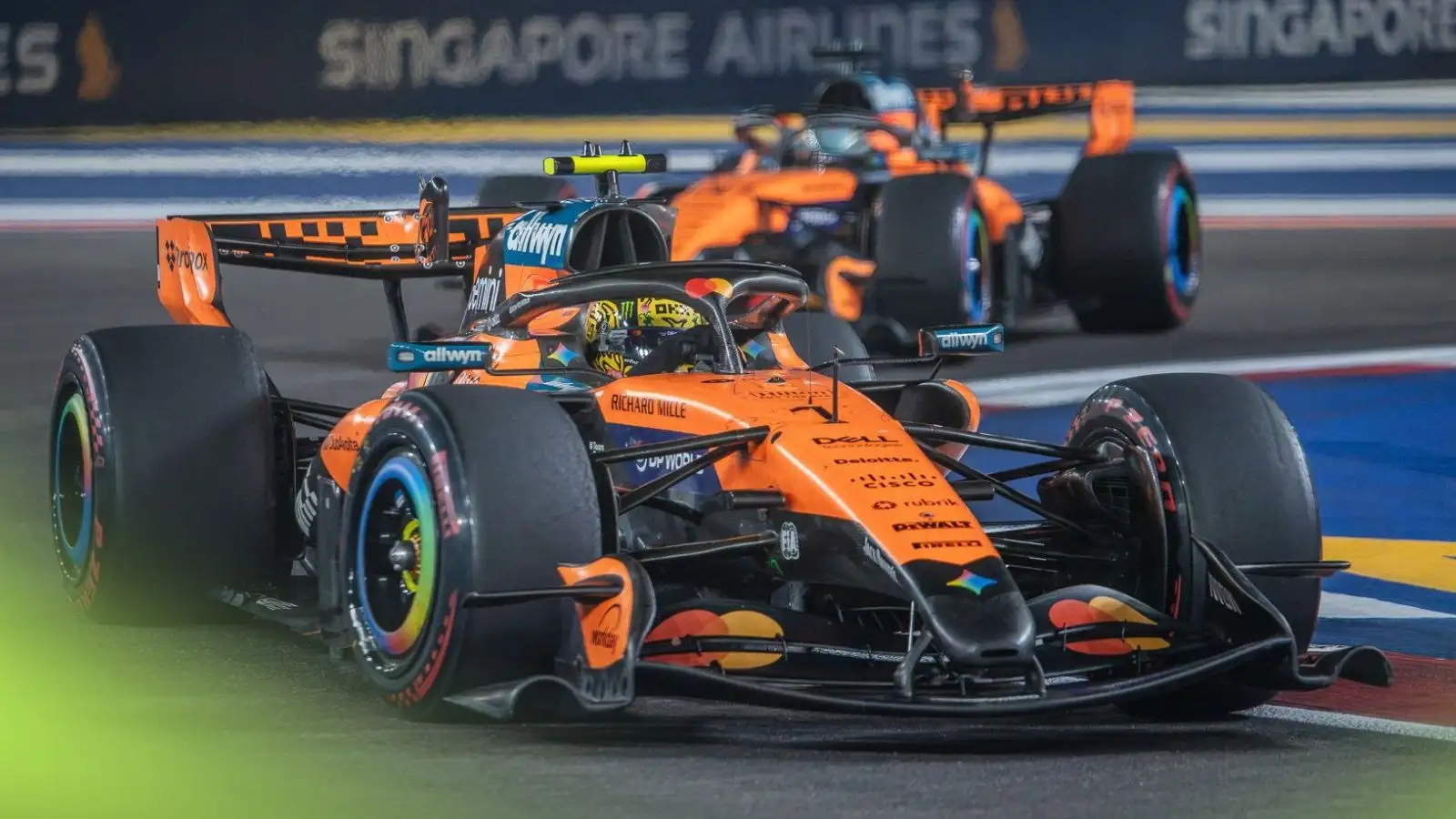 Bold Oscar Piastri, Lando Norris contract idea after Singapore GP clash