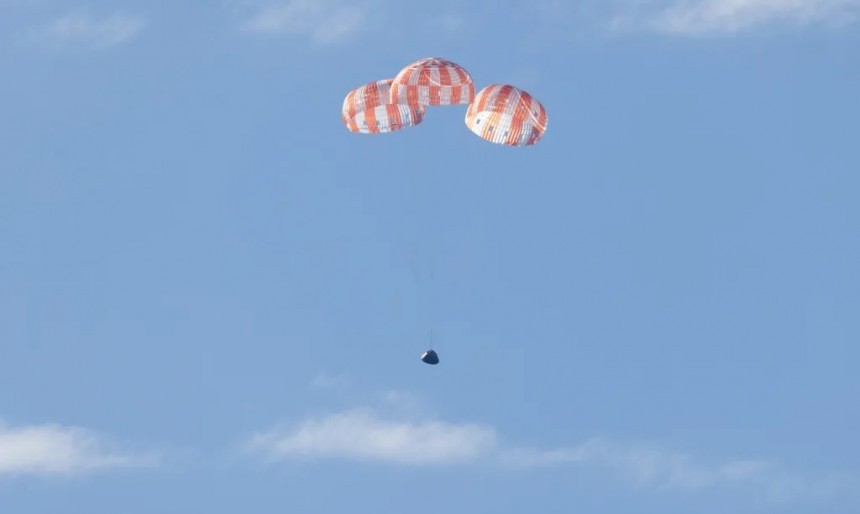 Artemis II splashdown and recovery