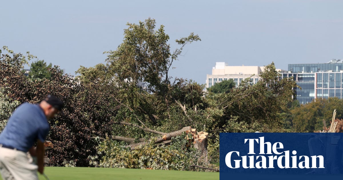 Trump plans to begin DC golf course renovation in defiance of judge’s order | Donald Trump
