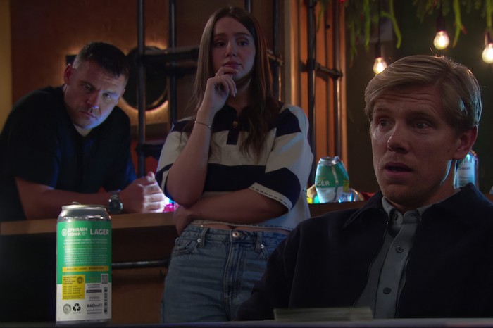 16_10_emm_cards_03 Aaron, Sarah and Robert in a scene from Emmerdale