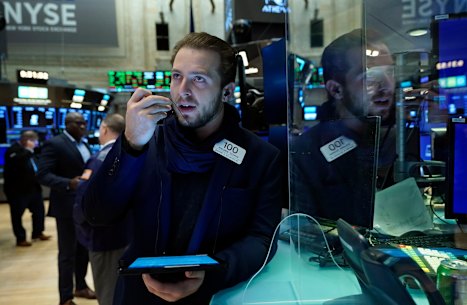 The S&P 500’s drop more than doubled in the final hour of trading.
