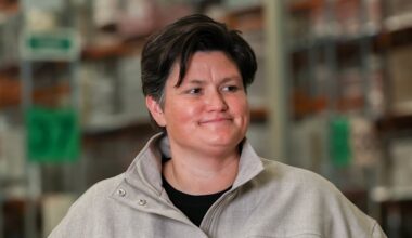 Emma Kingdon: New ACTU president warns AI is automating entire jobs