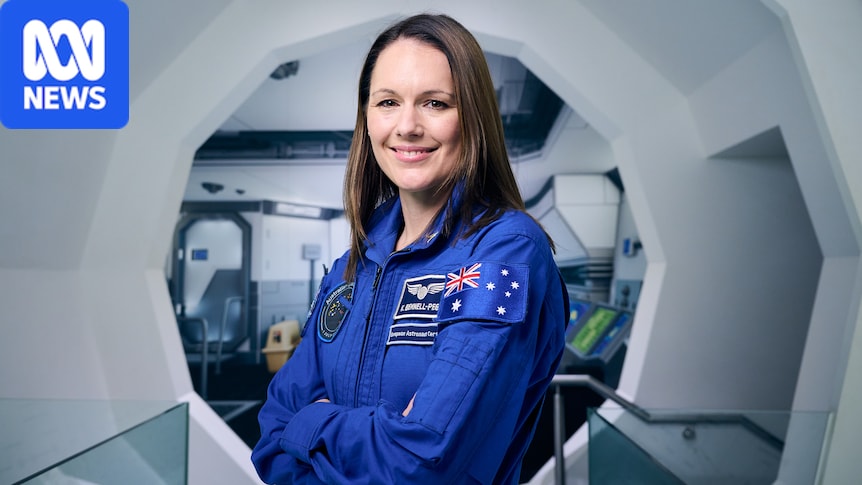 Federal government makes offer to send Australian of the Year to space