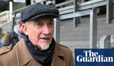 Ian Holloway’s circus: why the manager’s outbursts are no laughing matter for fans | Swindon