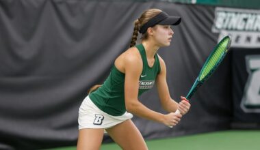 Women's tennis wraps up NateRentals.com event