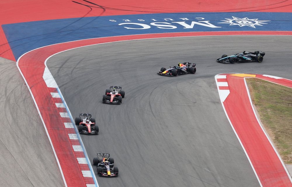 Max Verstappen, Red Bull Racing, Charles Leclerc, Ferrari, Lewis Hamilton, Ferrari
