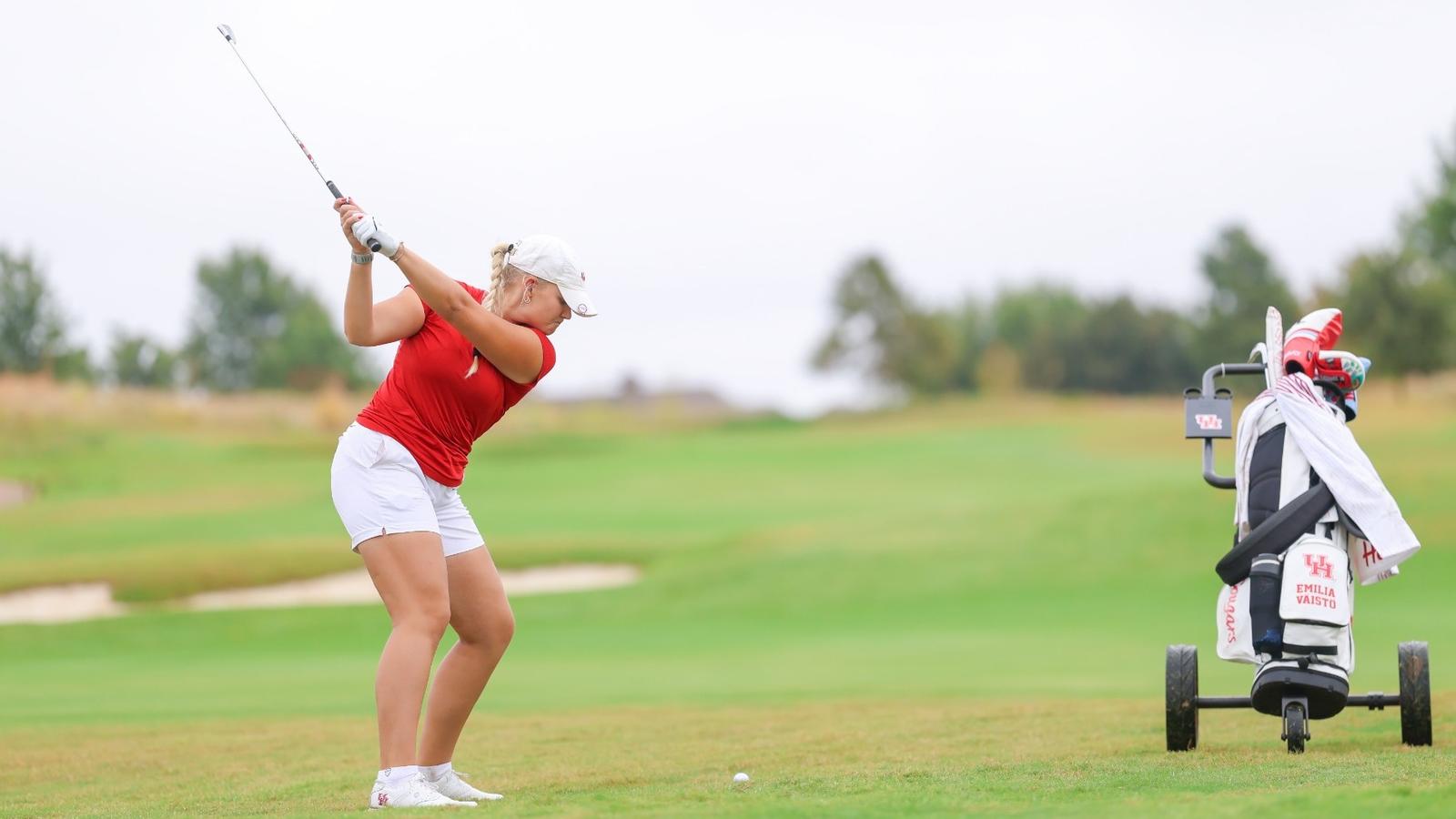 Emilia Vaïstö Takes Lead in The Clash at Boulder Creek